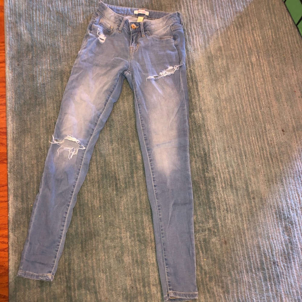 Ripped Jeans